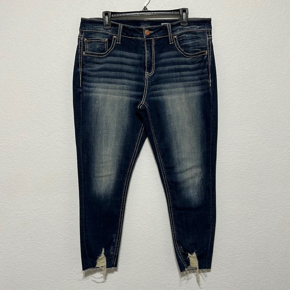 Daytrip Virgo Ankle Skinny Distressed Jeans